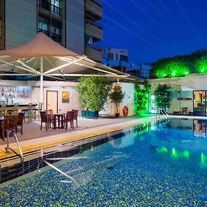 4* Otel Novel Center